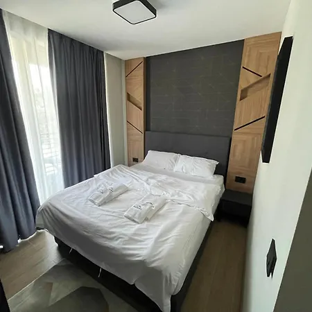 Escape Panorama Tara 卡鲁德杰尔斯科巴尔