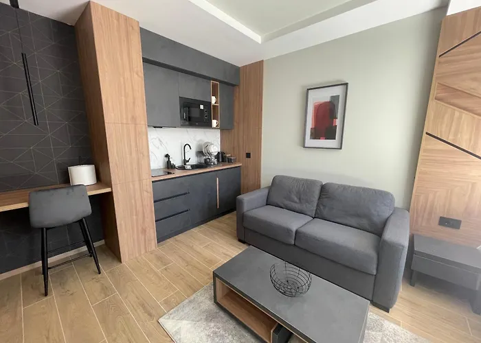 Escape Panorama Tara