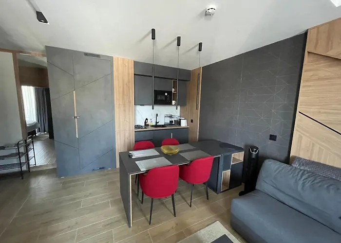 Escape Panorama Tara